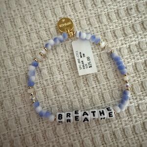Breathe Beaded Bracelet in Blue and White